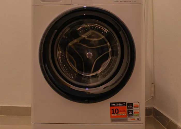 Daire Samaras Seaside