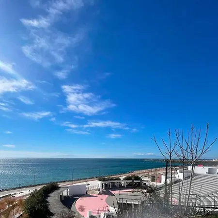 Samaras Seaside Apartament